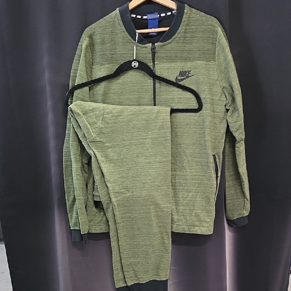 Nike Sage Green Athletic Set